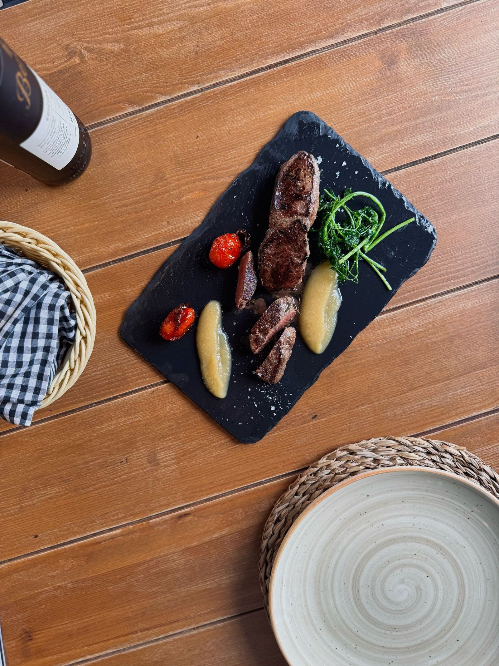 El único restaurante de Aracena incluido en la Guía Michelin triunfa en sus Jornadas de Caza con la presencia de grandes chefs