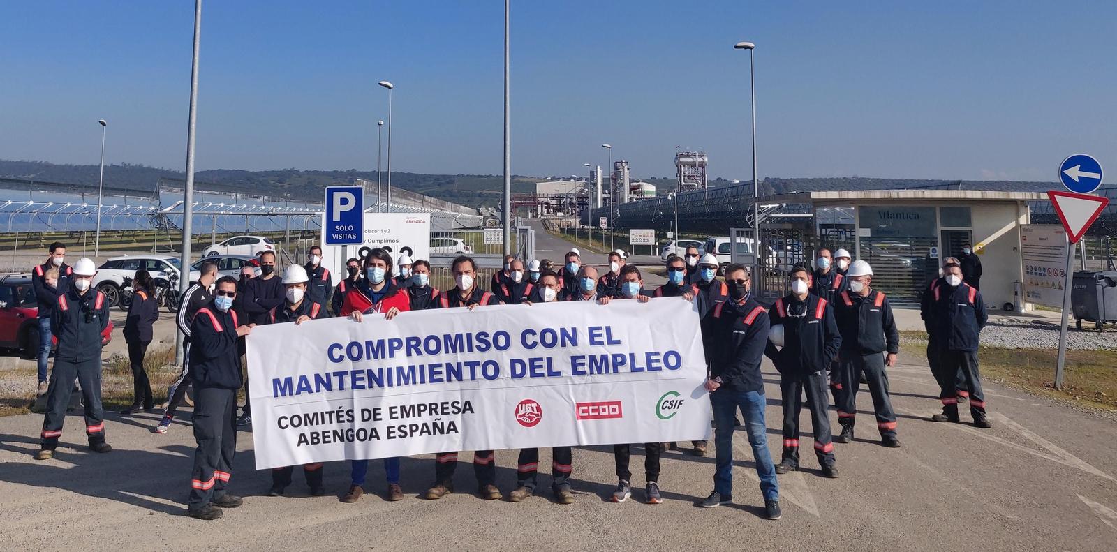 Concentración de trabajadores de Abengoa en El Carpio.