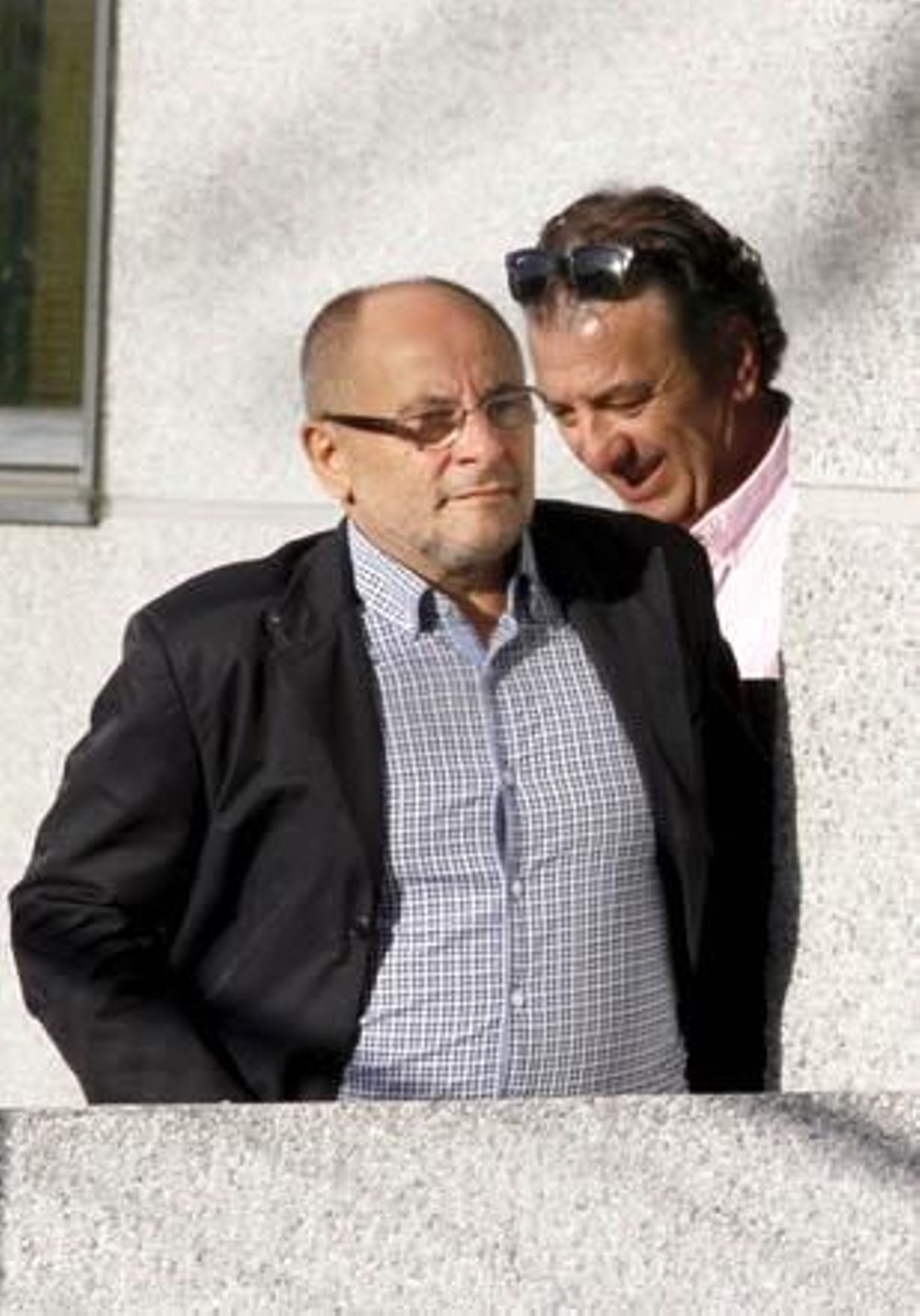 El alcalde de Orense queda en libertad al abonar una fianza de 6.000 euros