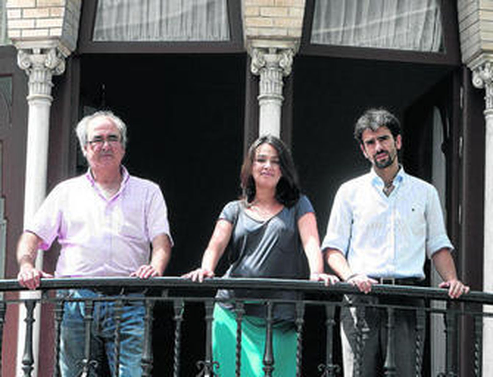 Historia de dos cunas en Cuna, 2