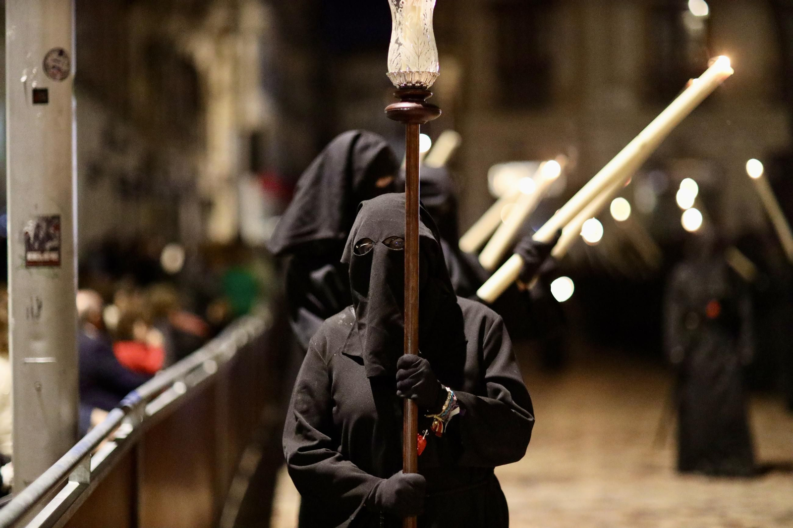 Servitas en el Viernes Santo de Málaga, en imágenes