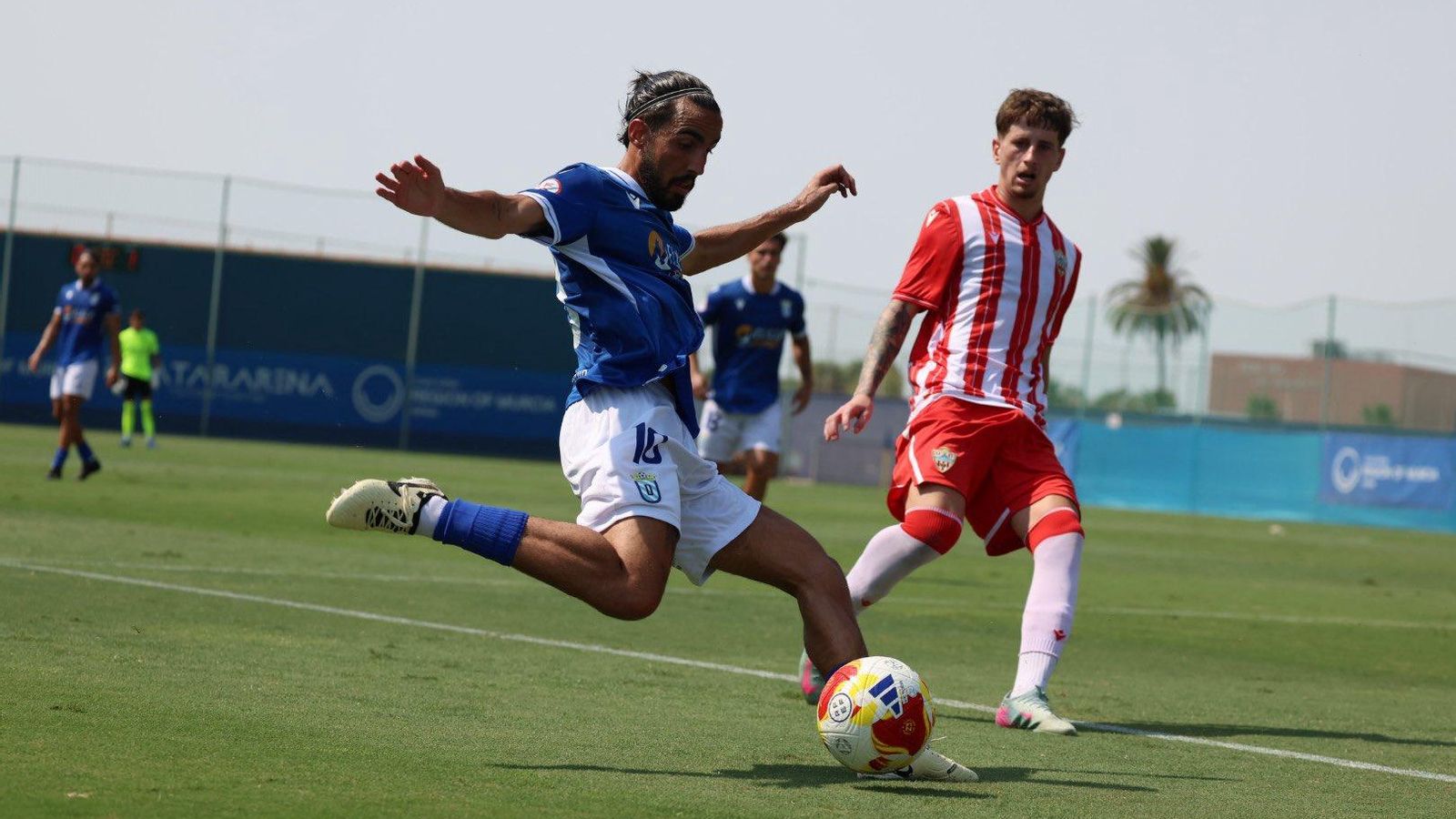 Los rojiblancos se llevaron la victoria ante los melillenses.