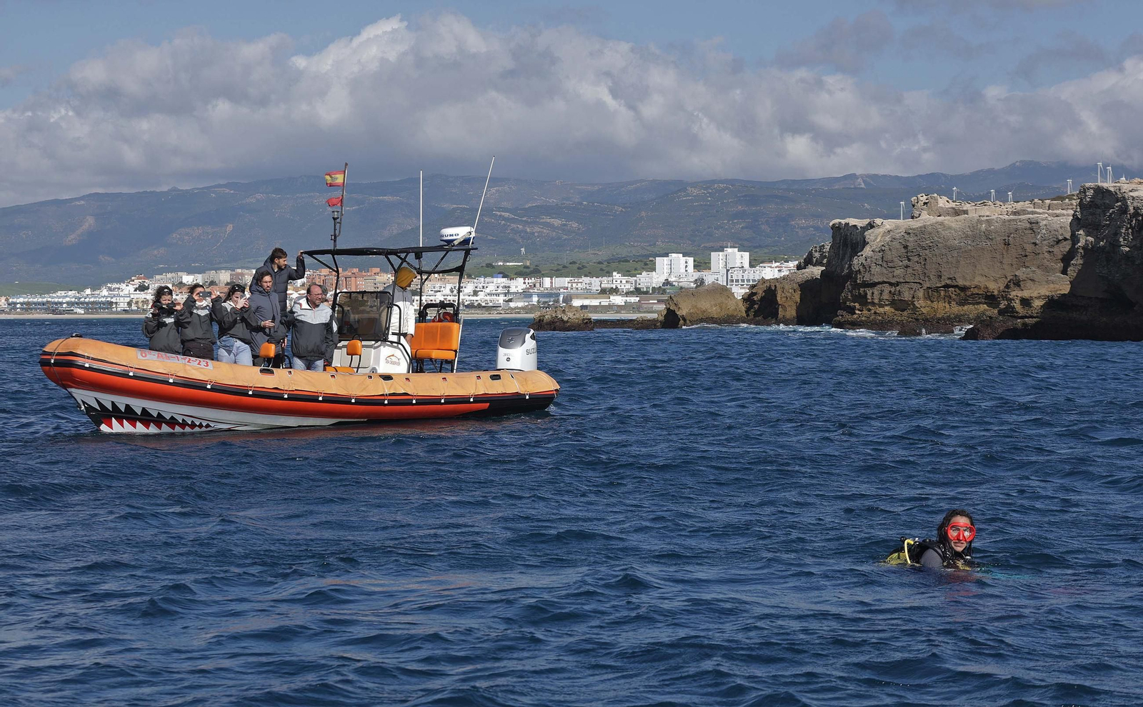 Fotos de la nueva camiseta ecológica del Real Betis fabricada con algas