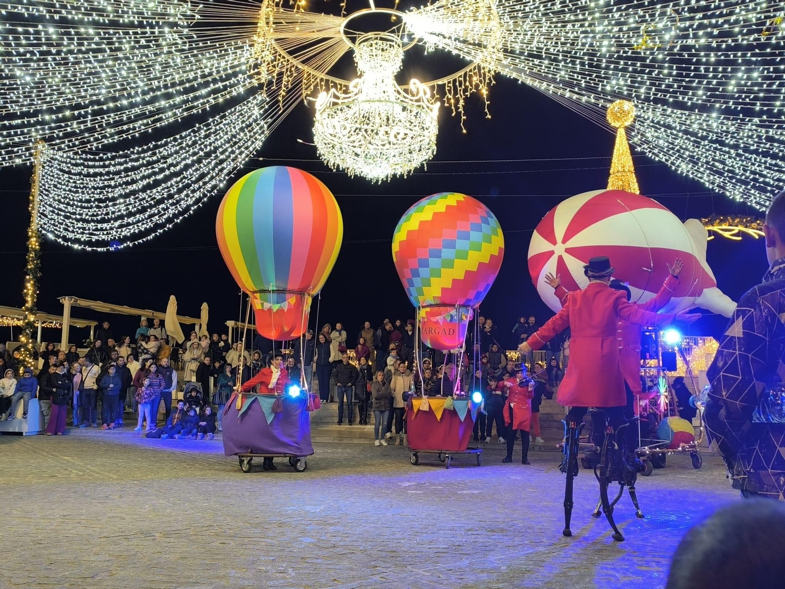 El encuentro se celebra en la iglesia de Santa María desde las 20:00 horas