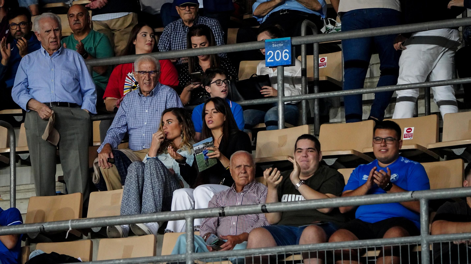 Búscate en el partido Xerez DFC- Ejido