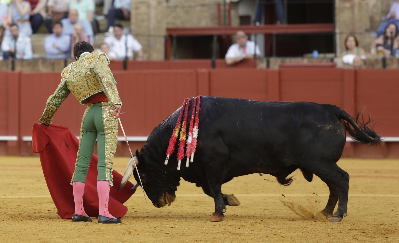 Imagen de archivo de un novillero en la Maestranza.
