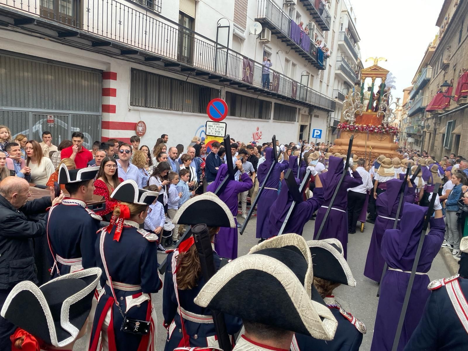 Tarde de Domingo de Ramos con cielos grises