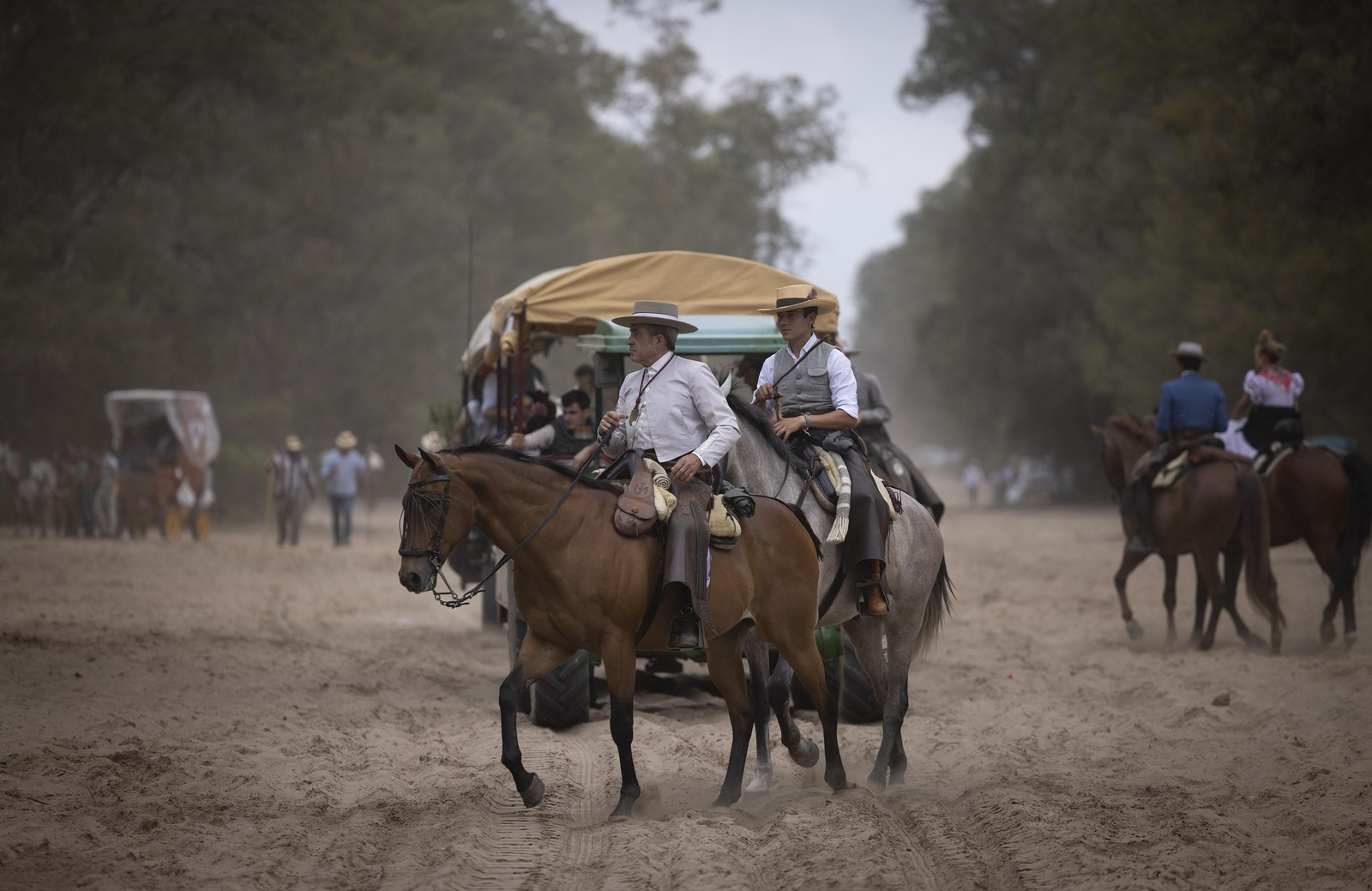 Las hermandades del Rocío en la Raya Real, todas las fotos