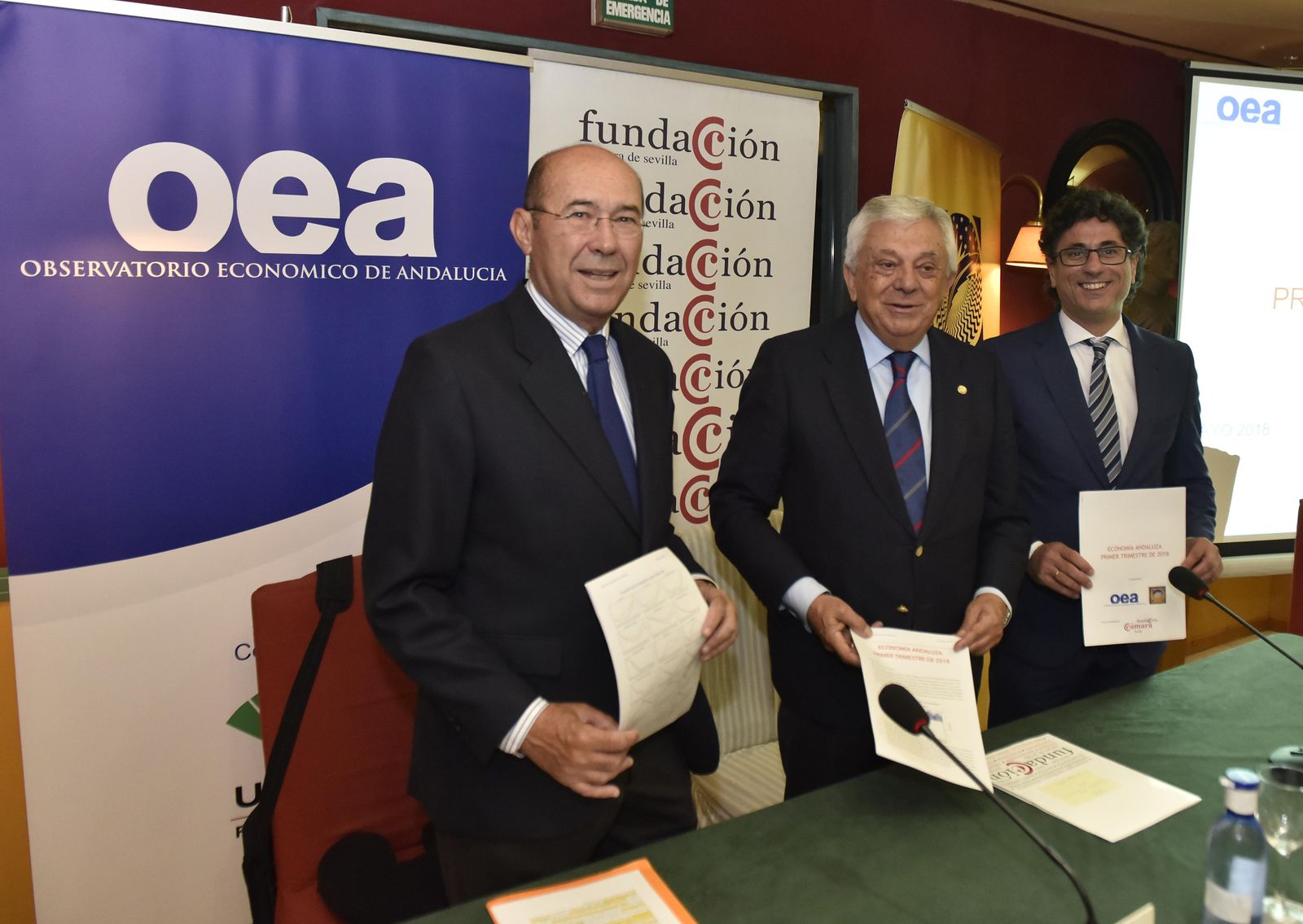 Francisco Ferraro, Francisco Herrero y Manuel Alejandro Hidalgo, en Sevilla.