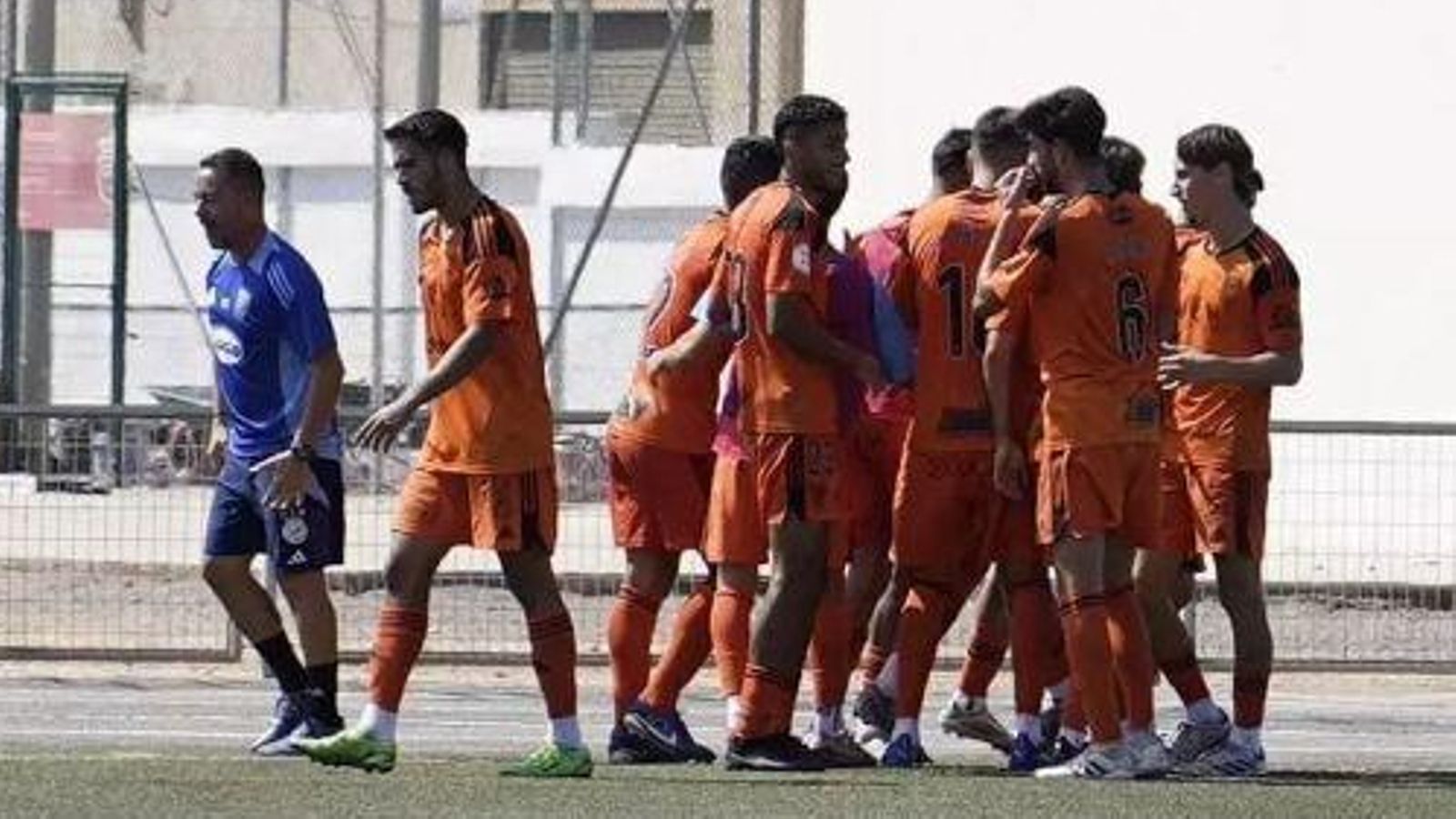 Los jugadores del Xerez Deportivo celebran el tanto de su triunfo en La Unión