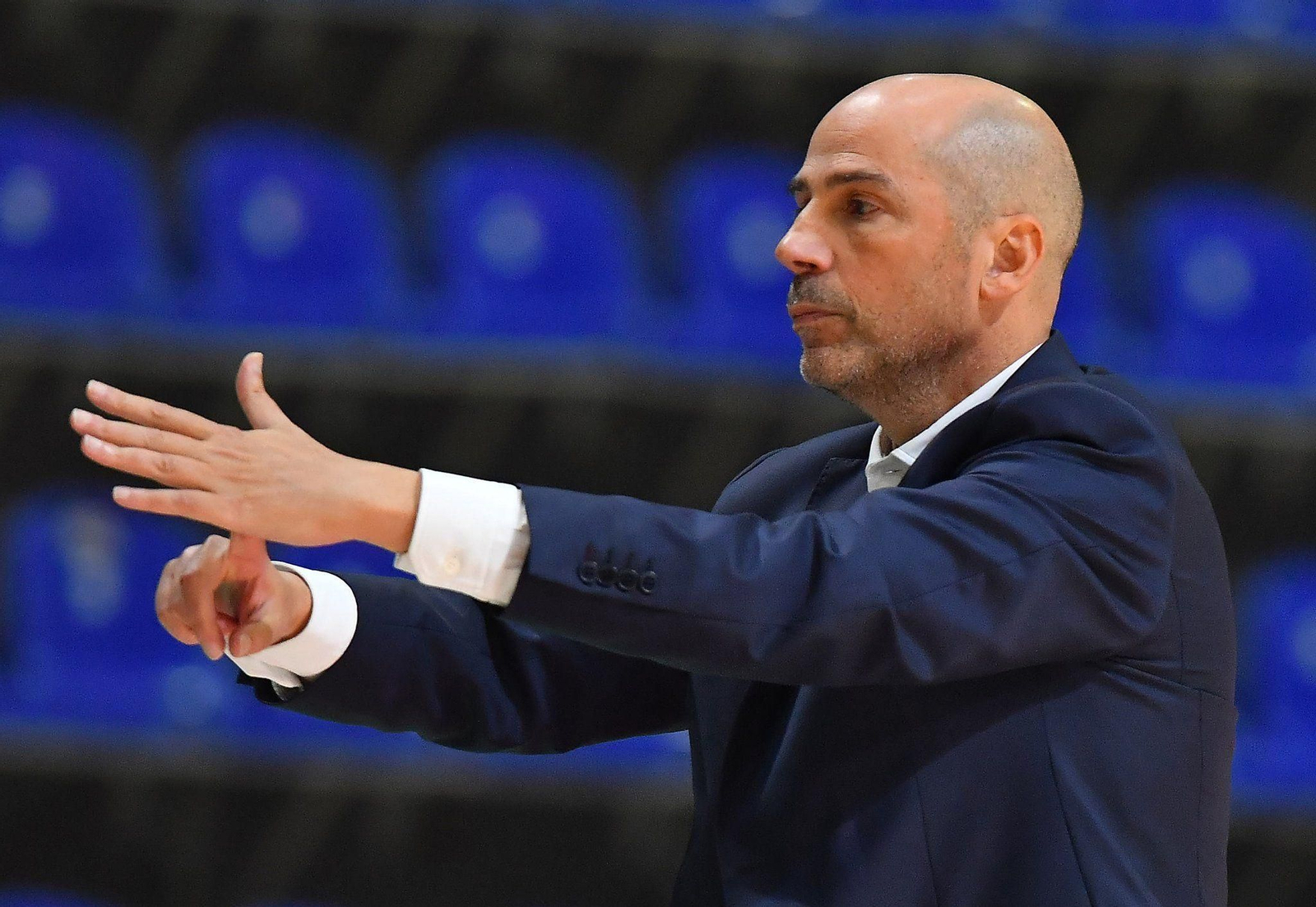 El Barça avisa al Unicaja con un contundente triunfo ante Maccabi (71-92)