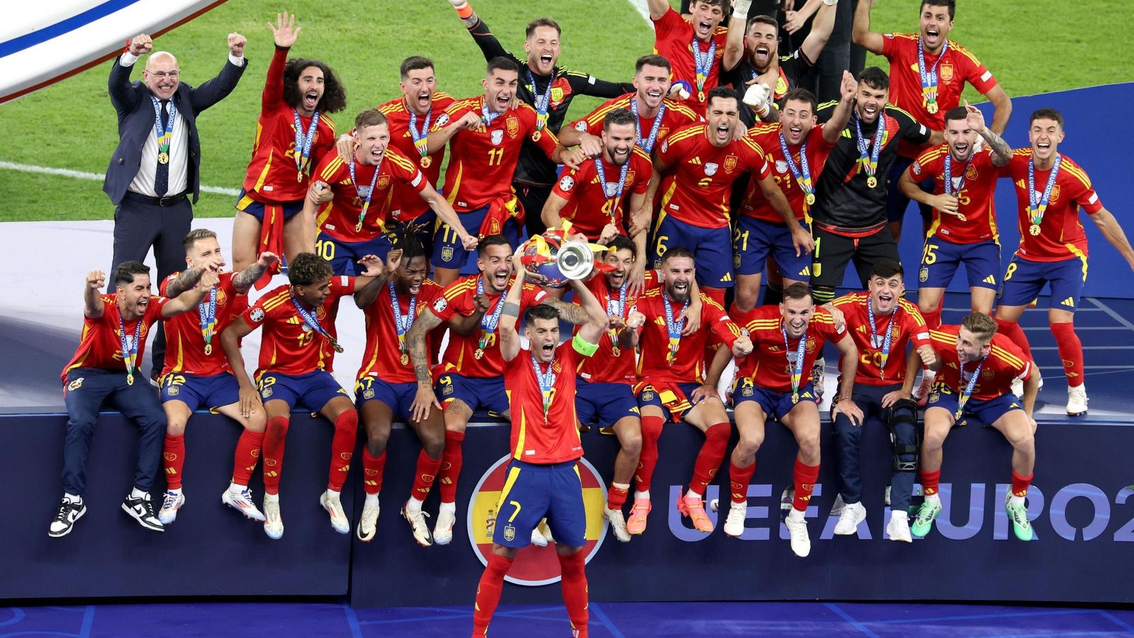 Las mejores fotos del título de España ante Inglaterra