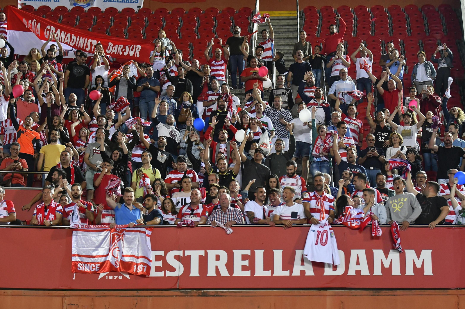 La afición rojiblanca estará en Son Moix.