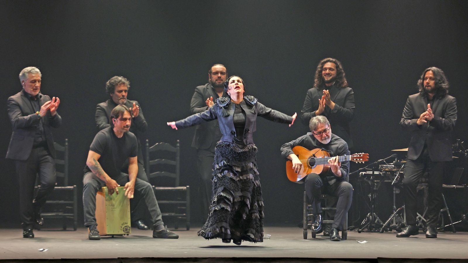 Eva Yerbabuena con 'Yerbagüena (oscuro brillante)' en el Festival de Jerez