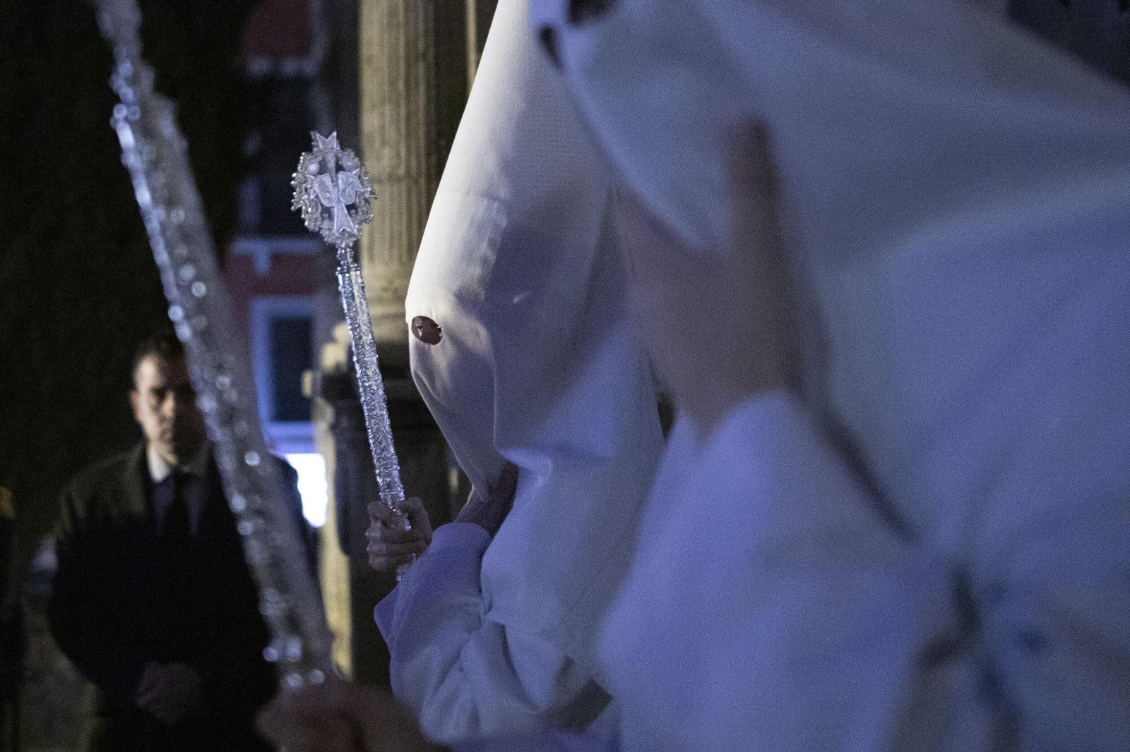 Fotos: Sepulcro hace su estación de penitencia