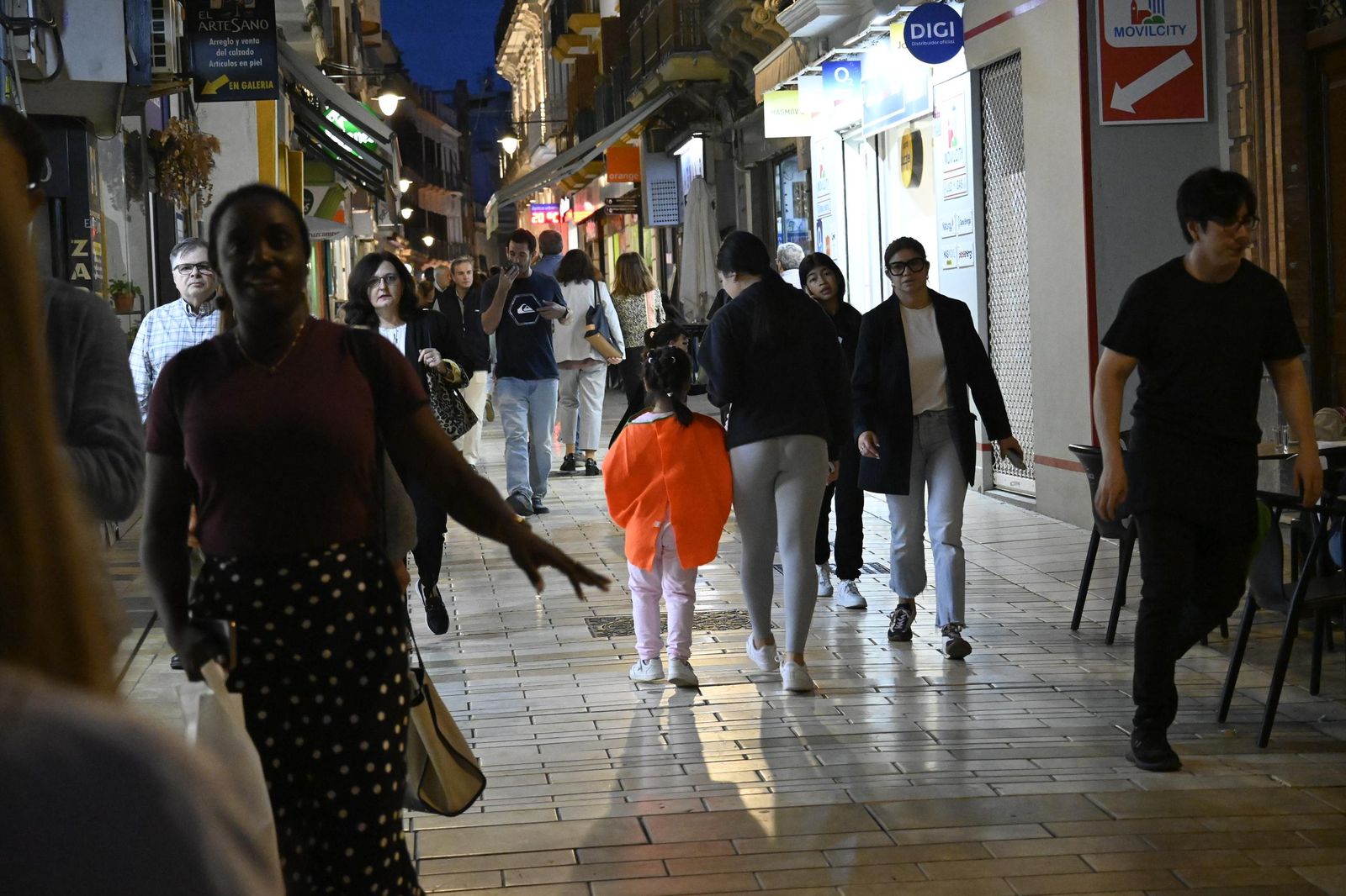 Las mejores fotografías de la noche de Halloween en Huelva