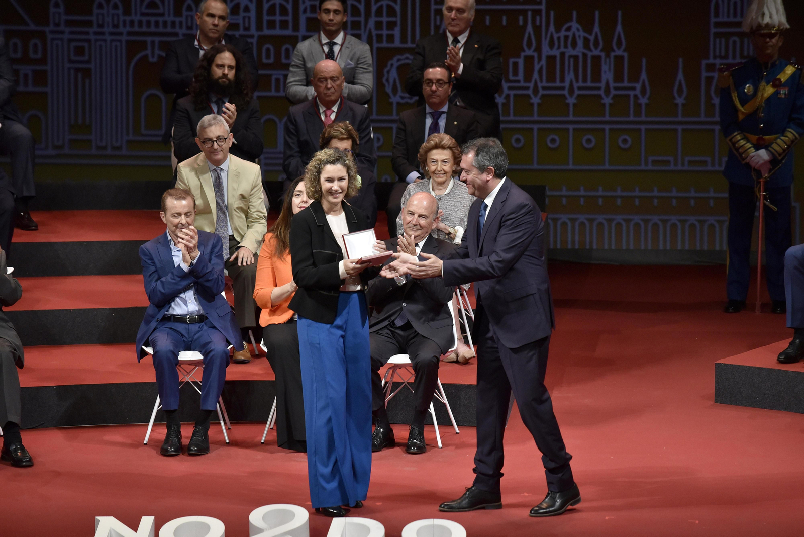 Las imágenes de la entrega de las Medallas de la Ciudad de Sevilla