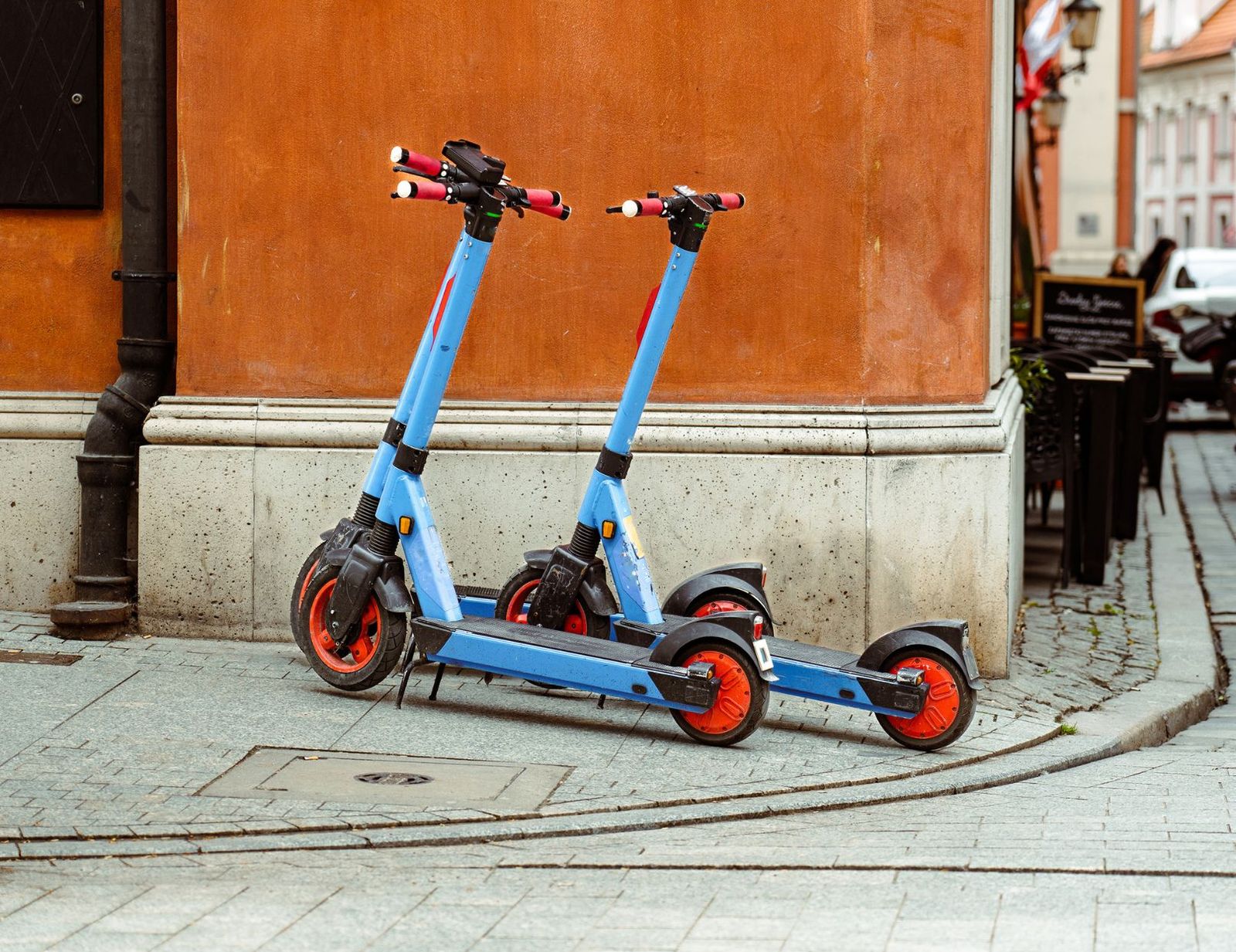 Las multas por las nuevas normativas para los patinetes eléctricos ascienden a los 800 euros.