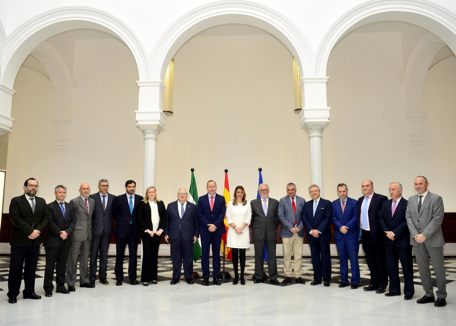 Susana Díaz se reúne con la directiva de CAEA