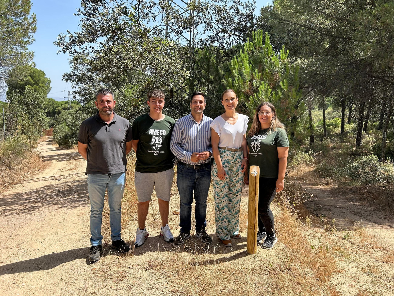 Visita institucional al recién balizado Cordel de Mestanza.