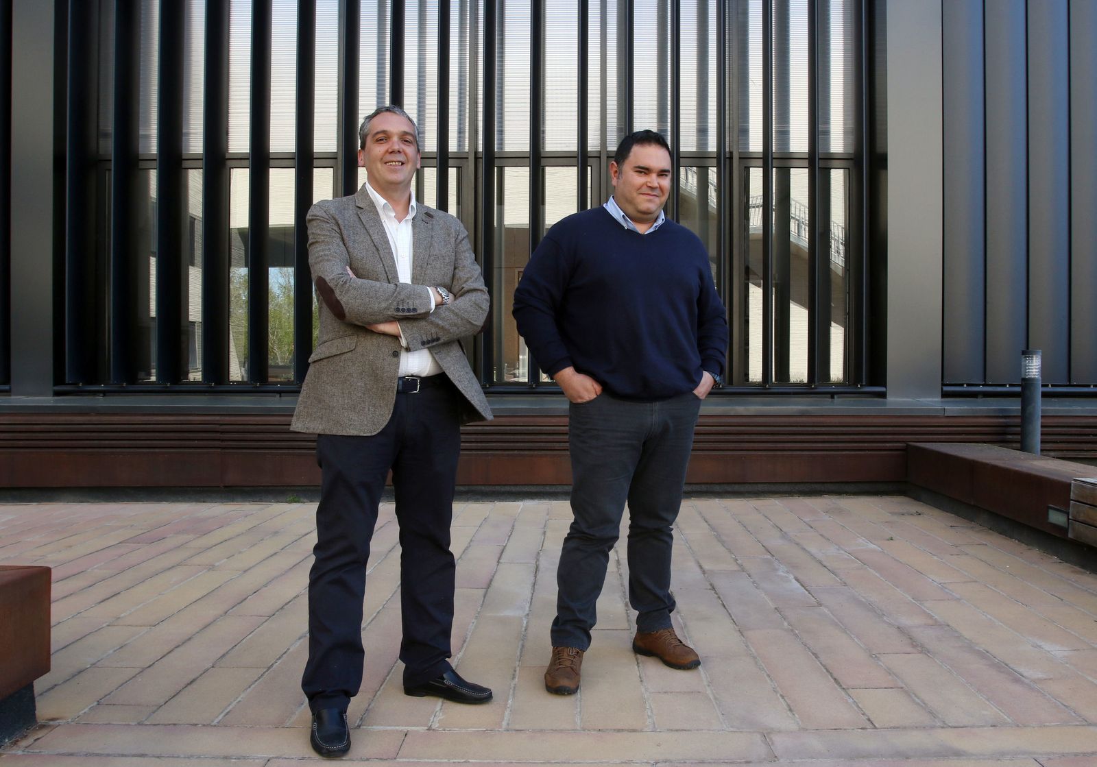 José María Rodríguez y Salvador Rodríguez, en las instalaciones de Rabanales 21.