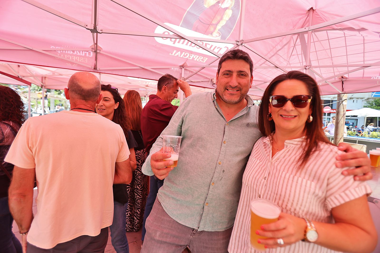 Imágenes de la Feria del Caracol en la Plaza 12 de Octubre