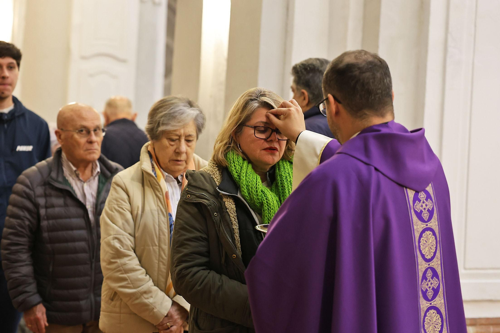 Imágenes de la Imposición de Cenizas en La Merced