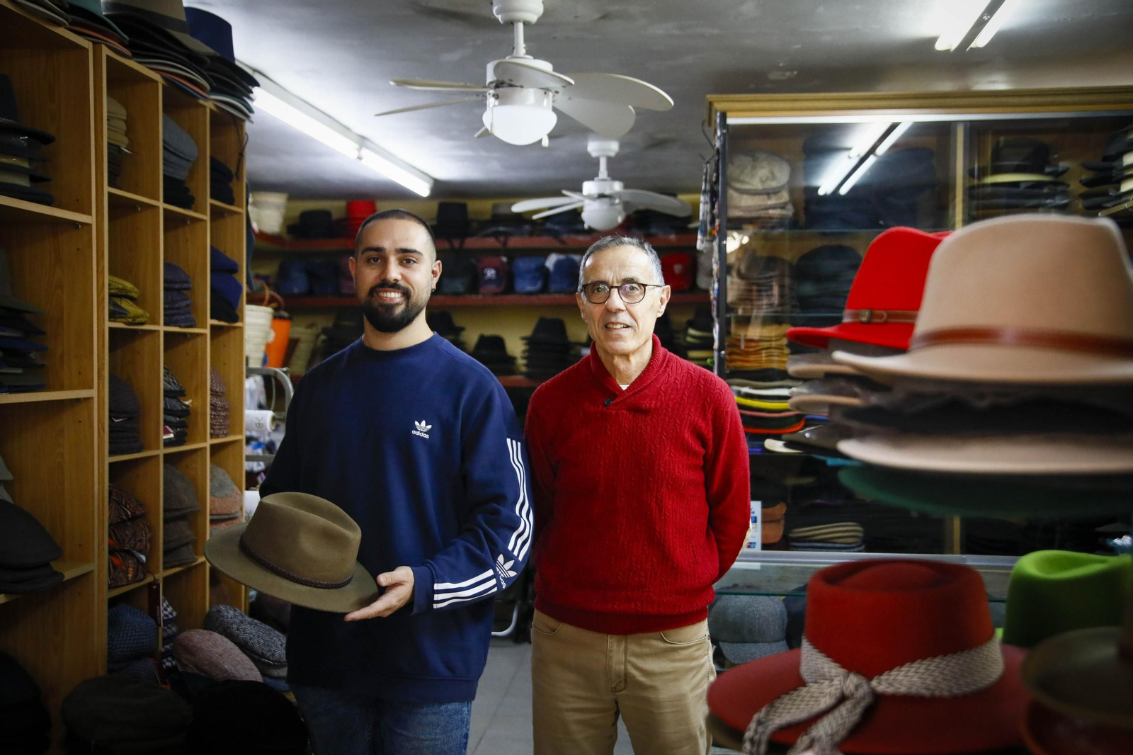 Las imágenes de los comercios almerienses no cuentan como es el balance a final de año