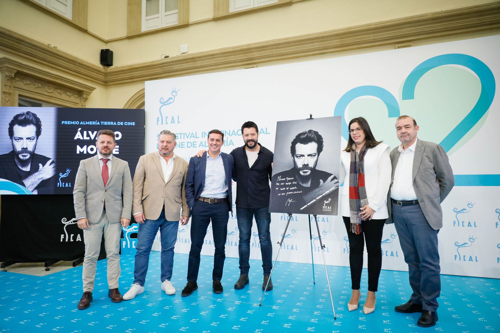 Imágenes en el paseo de la fama de Álvaro Morte