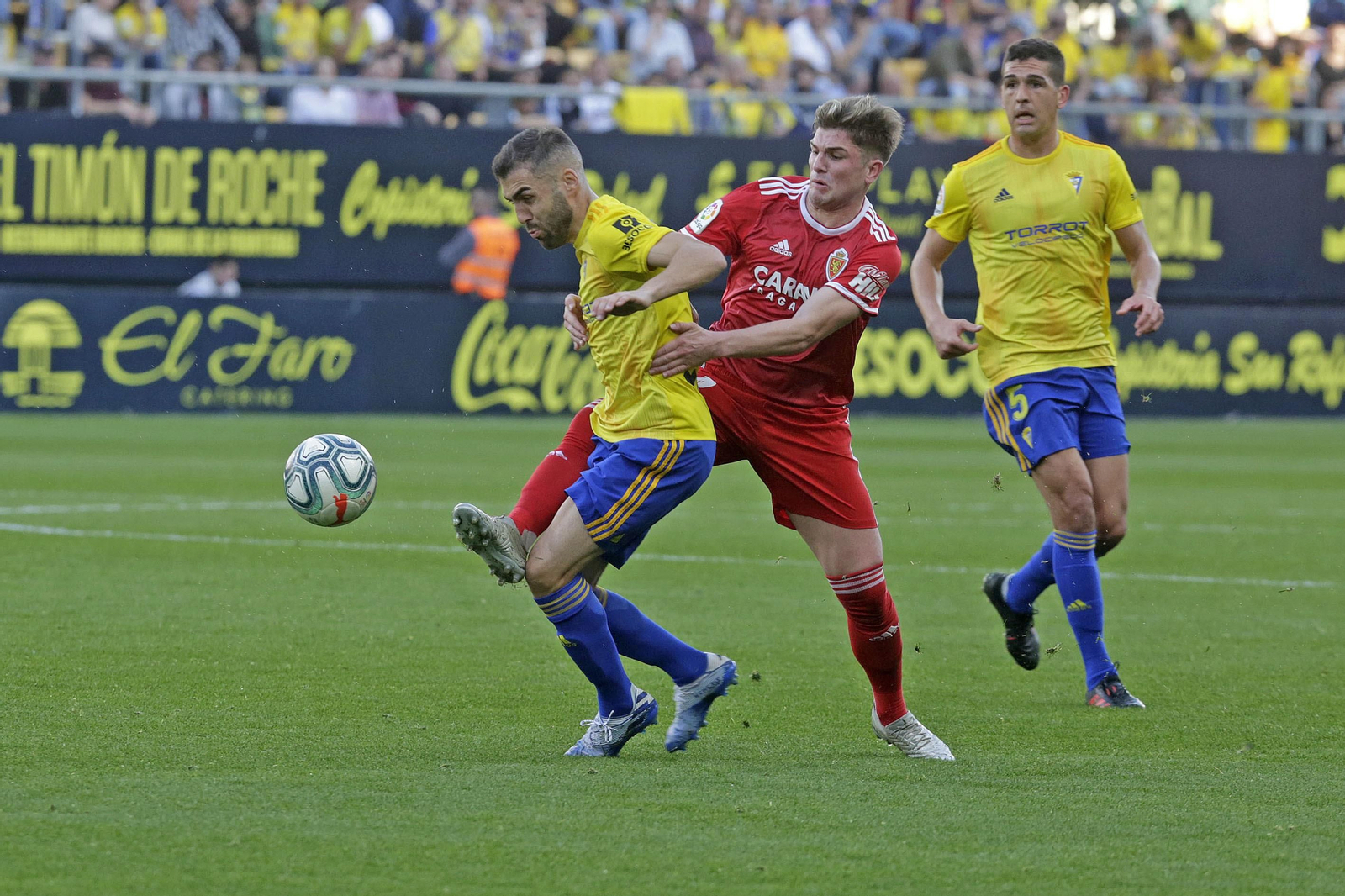 Imágenes del partido en Carranza, Cadiz Zaragoza