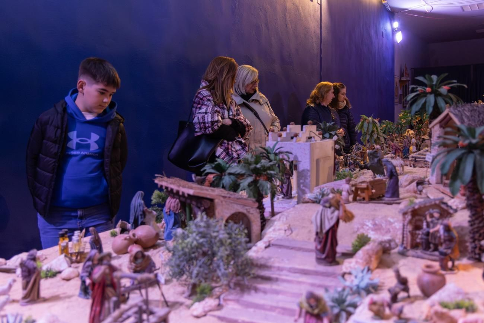 Así disfrutan en estas fechas cercanas a la Navidad los jienneses de la Ruta Belenística