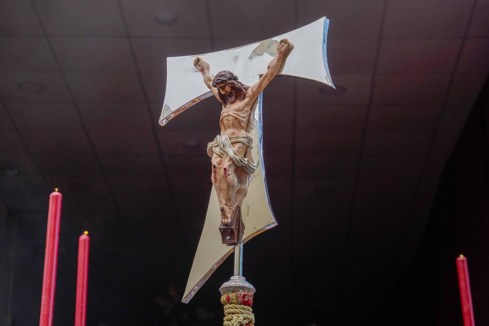 Martes Santo: Imágenes de la procesión de La Sentencia