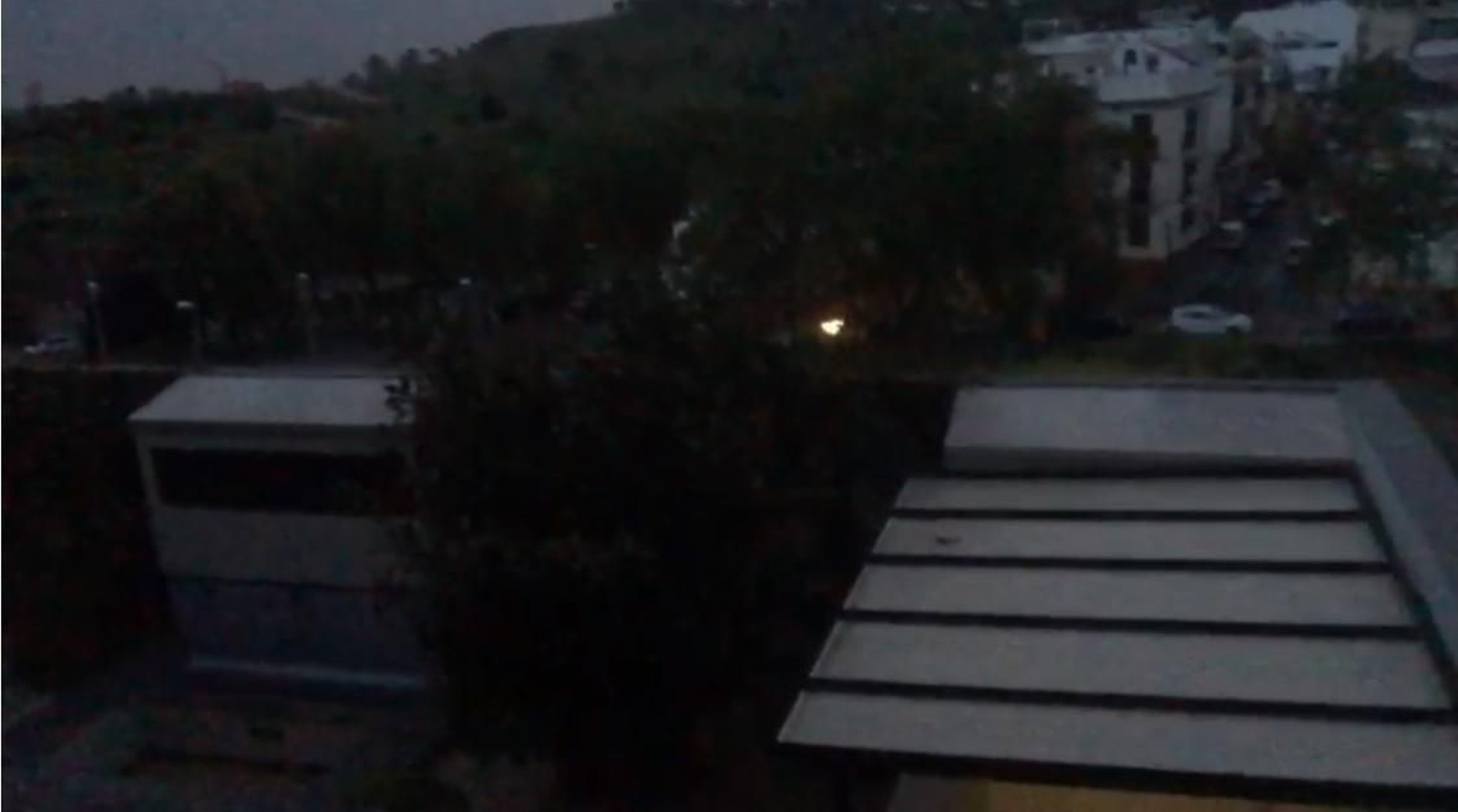 Así está el barrio de Mirabueno tras el apagón.