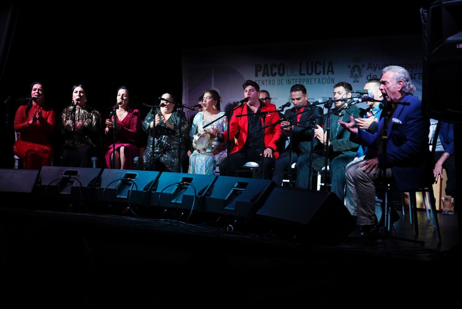 Fotos de la zambomba del grupo Toma Castaña en Algeciras