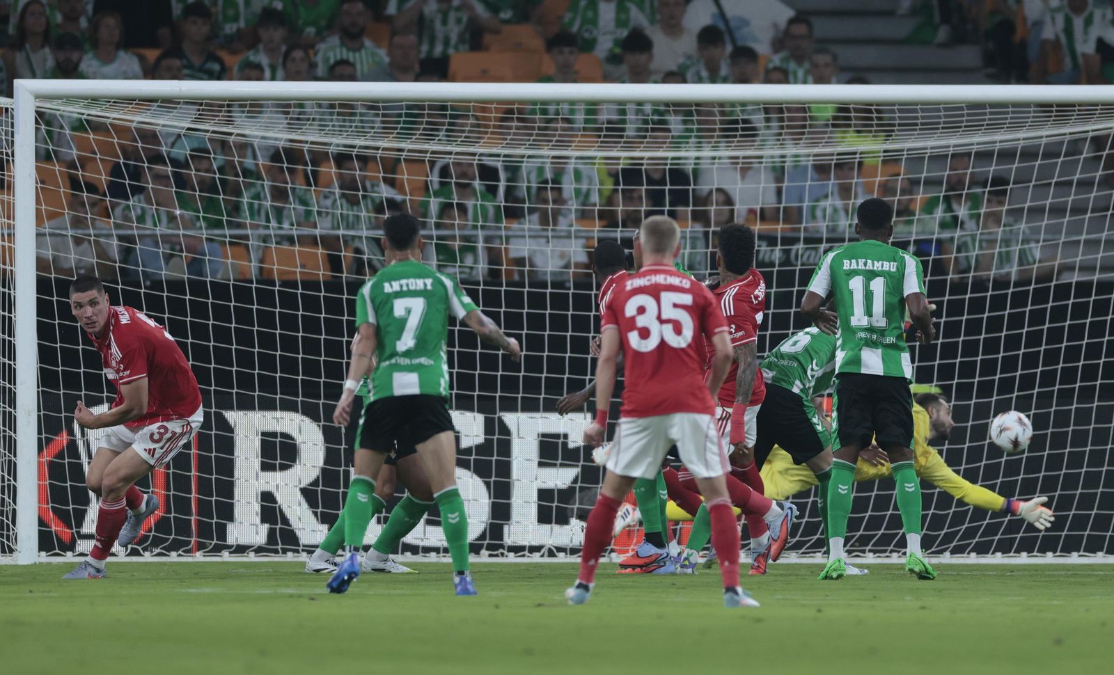 Las fotos del Betis - Nottingham Forest