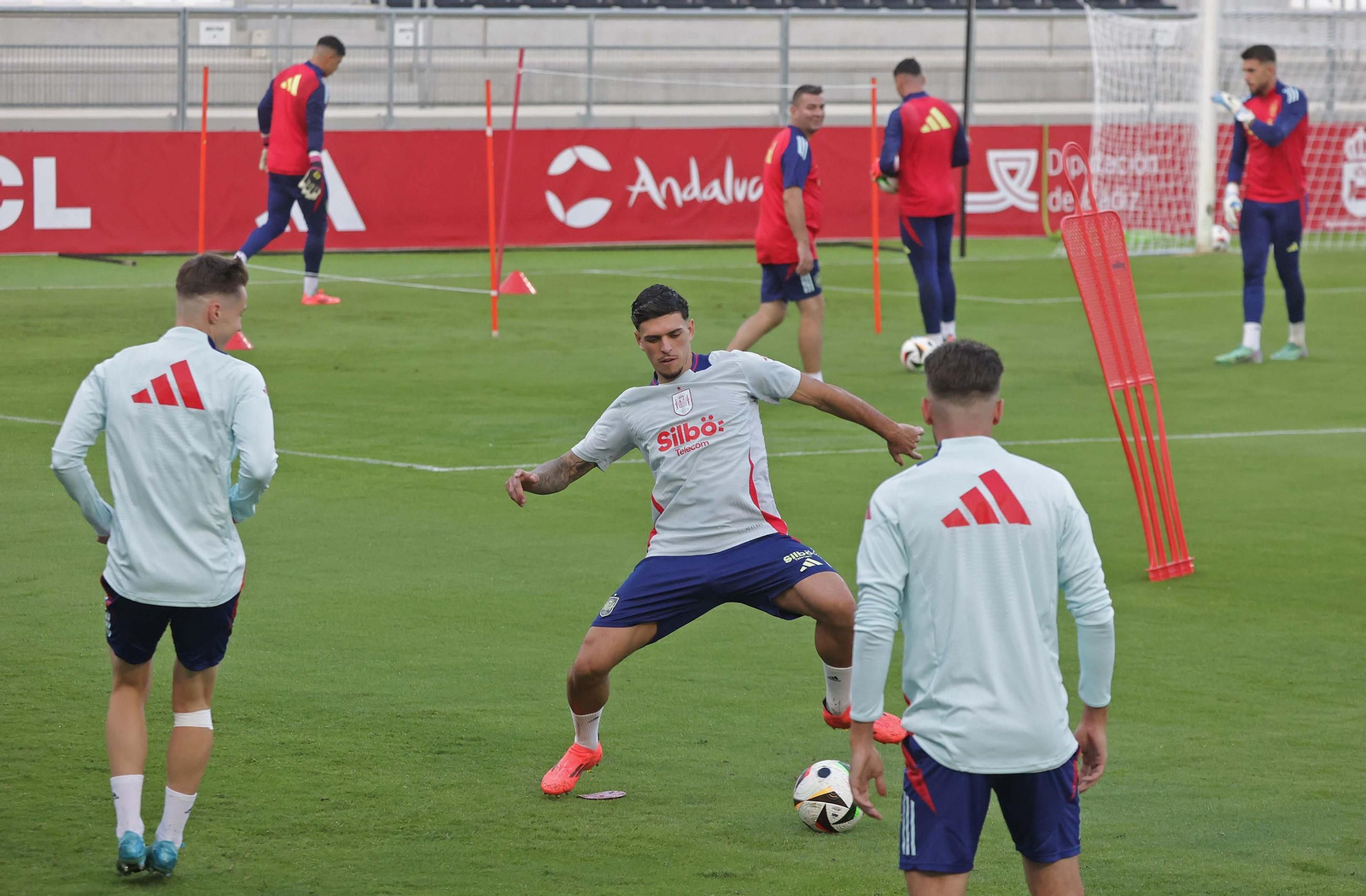 Fotos del entrenamiento de la selección española sub-21 en La Línea