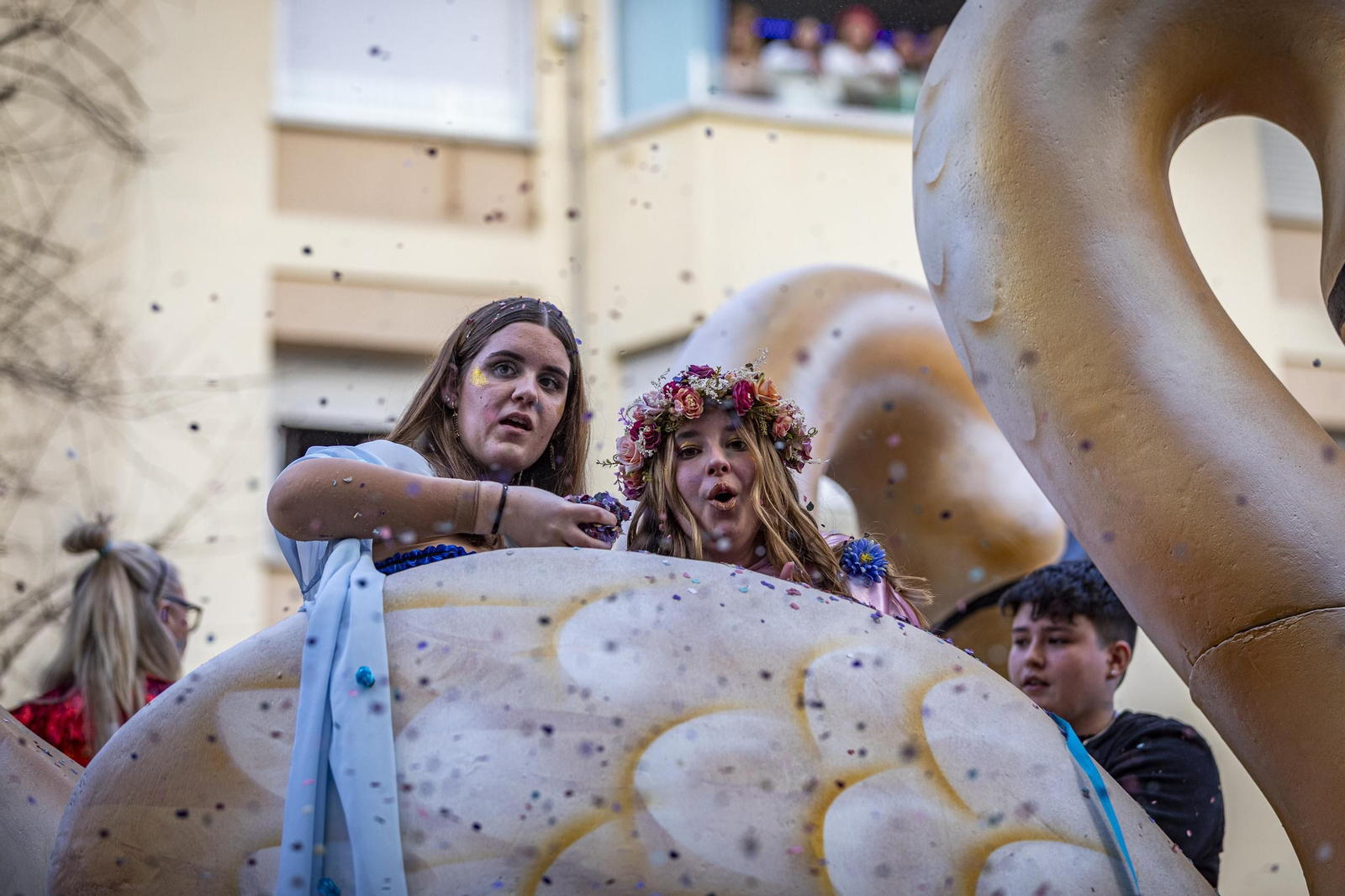 Búscate entre las mejores imágenes de la Cabalgata Magna