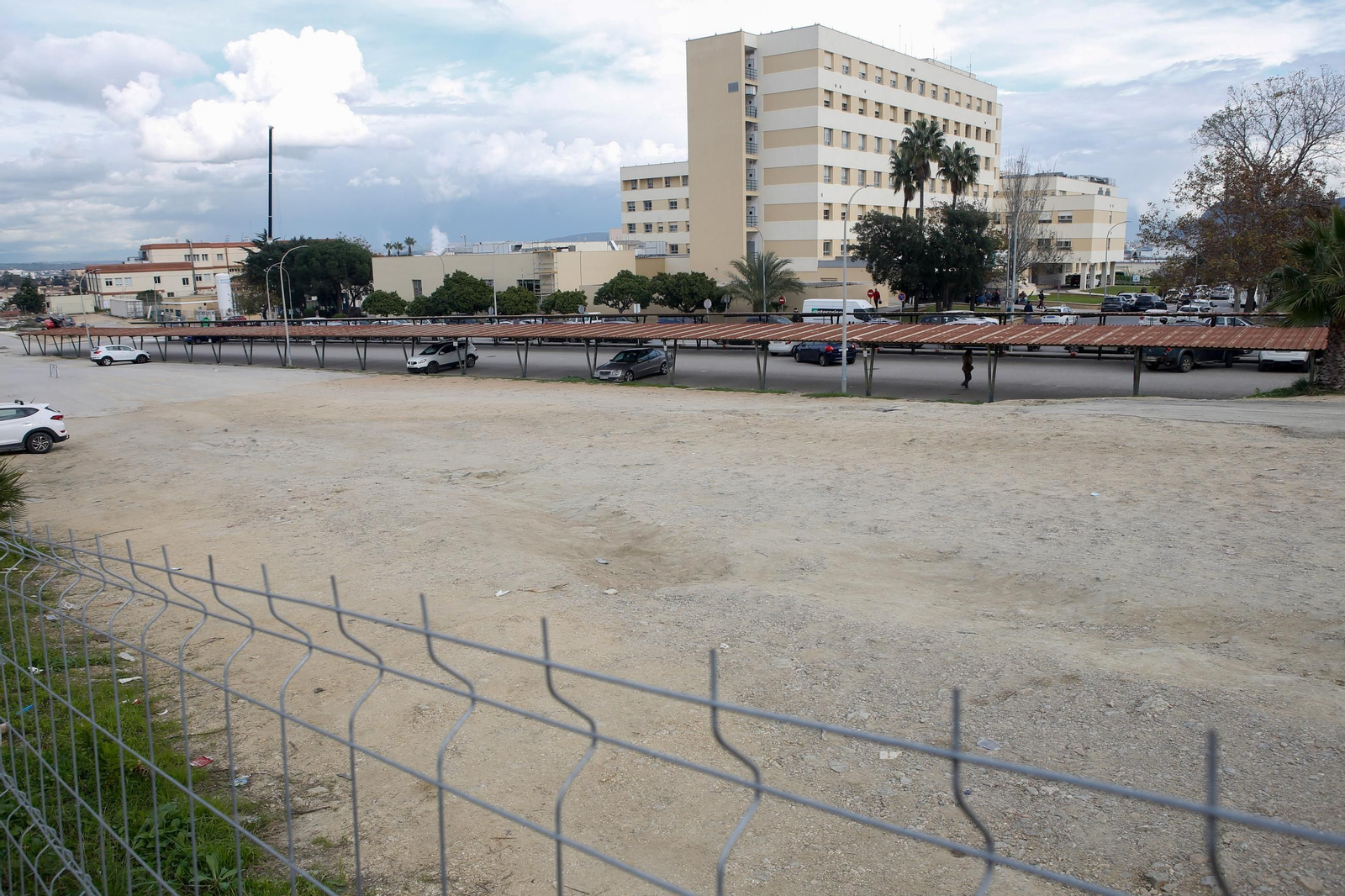 Las fotos de las obras del nuevo aparcamiento del Hospital Punta de Europa de Algeciras