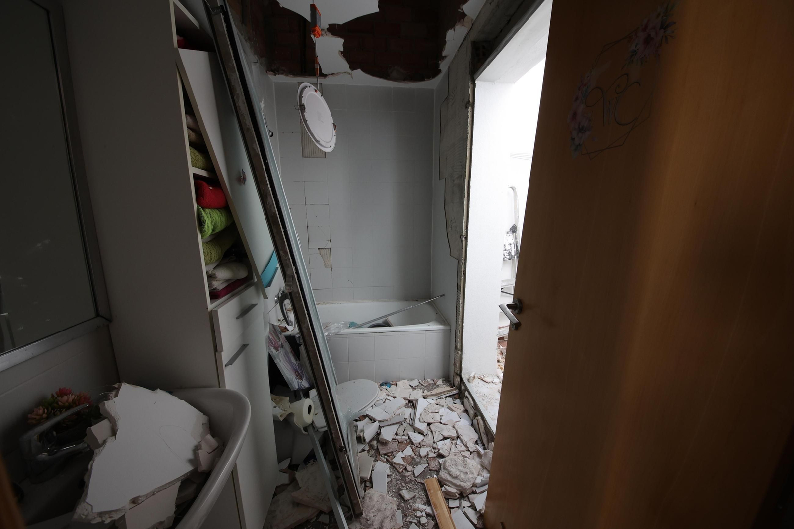 Así quedó la vivienda más afectada por la explosión de gas en Estella del Marqués