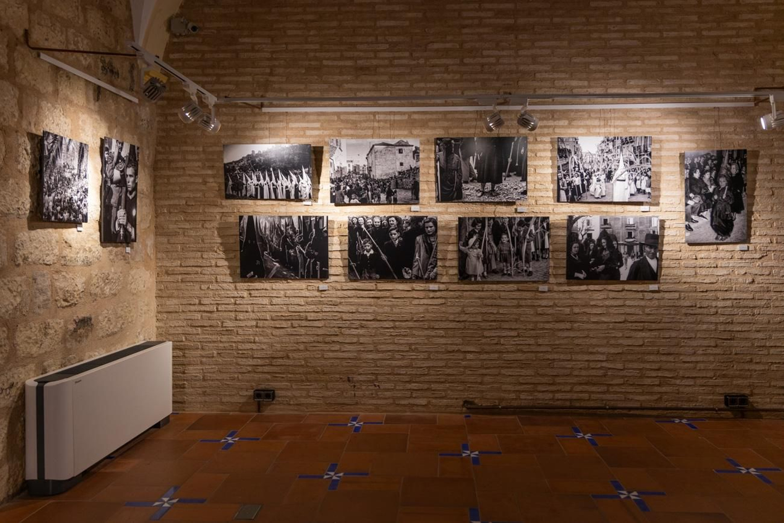 El legado fotográfico de los Ortega recoge los últimos 80 años de Semana Santa en Jaén