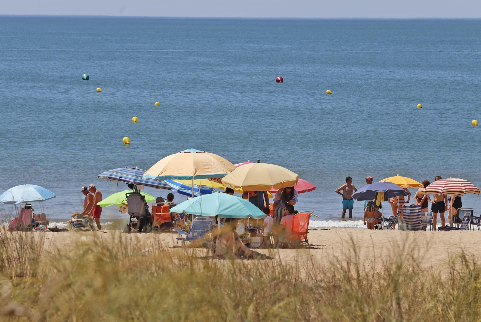 Playa de Islantilla, en Huelva, este verano 2021.
