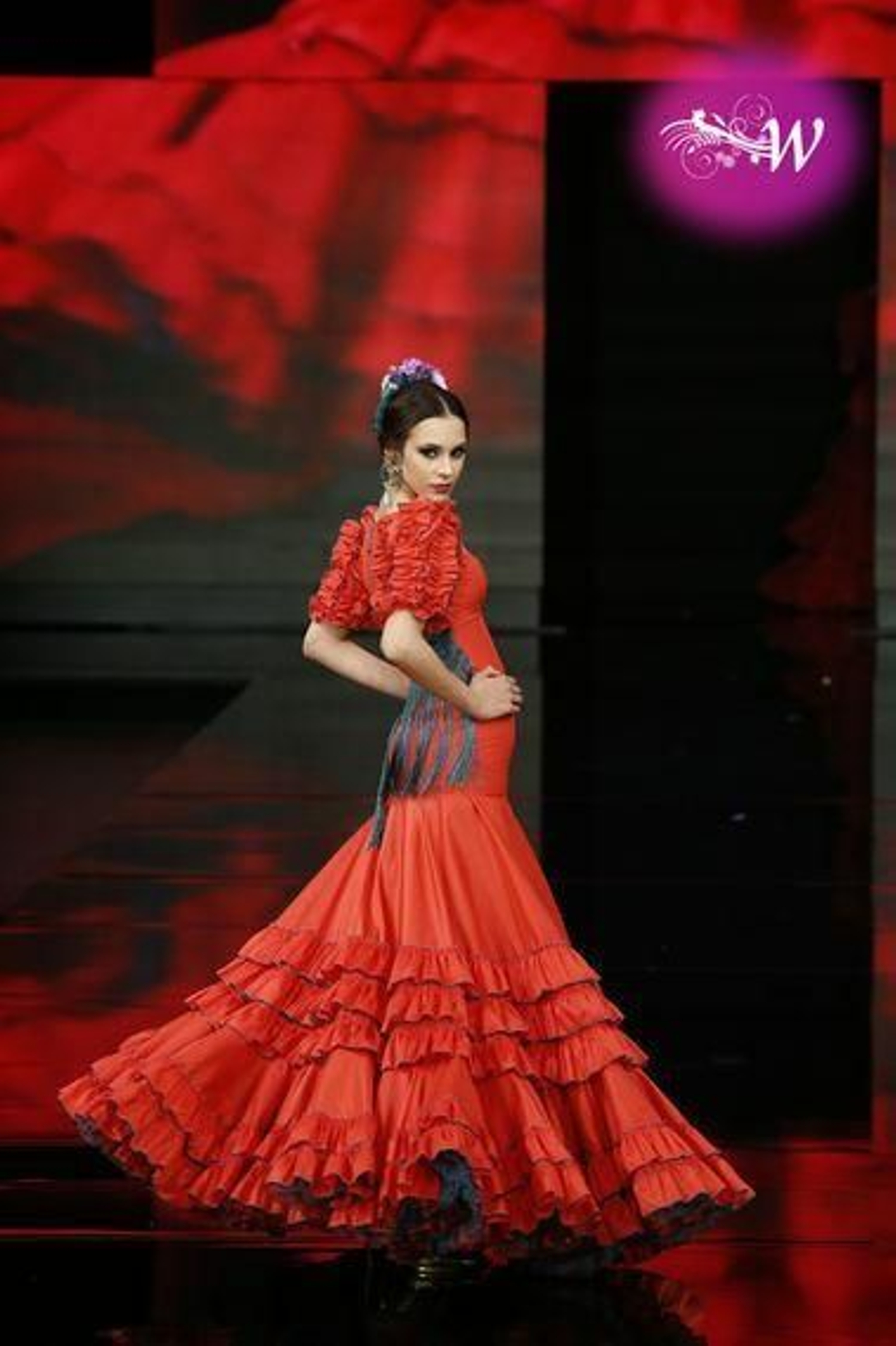 'La fuerza de color' de Loli Vera en SIMOF 2020, todas las fotos del desfile