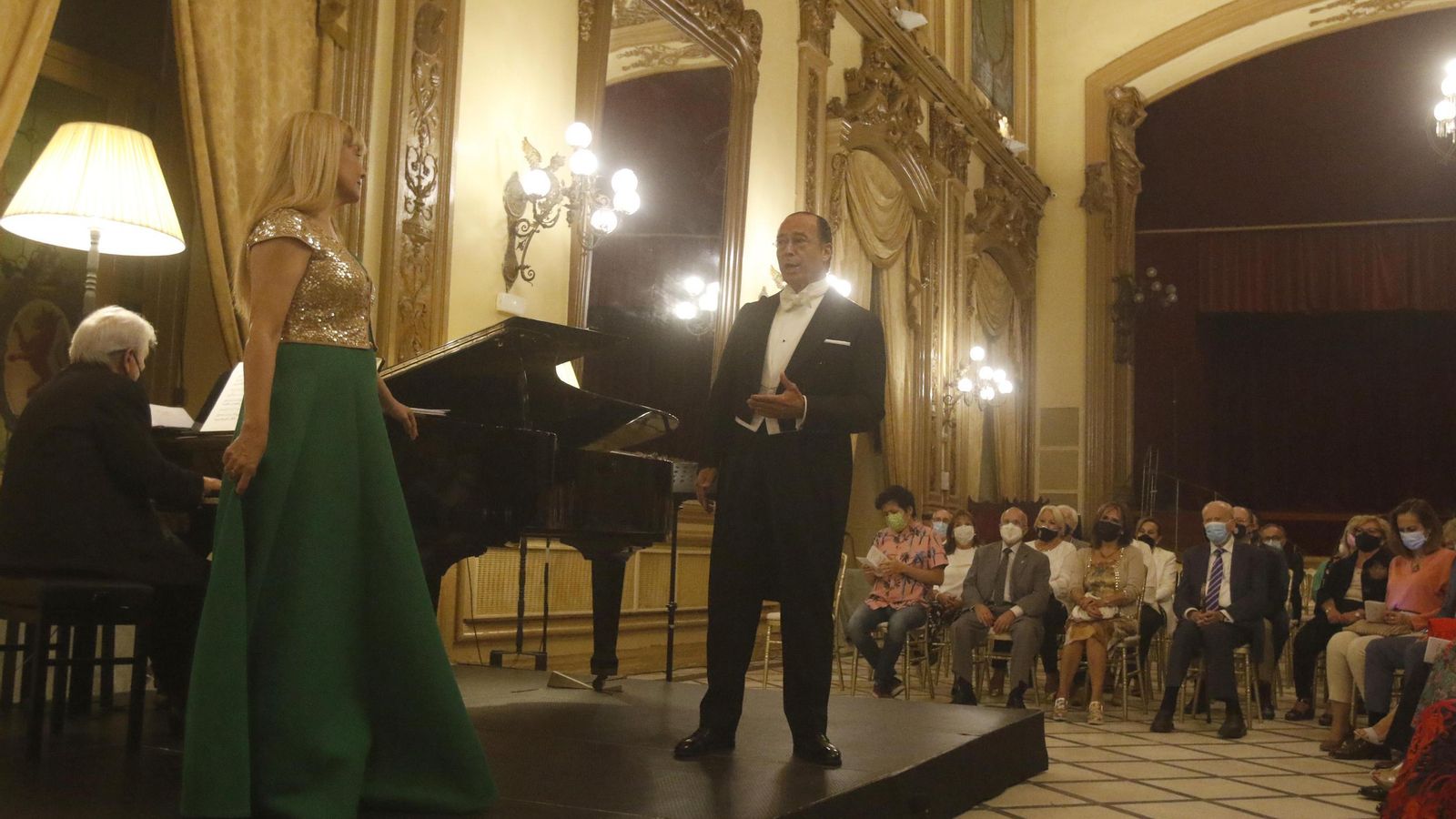 Un momento de la gala. Un momento de la gala.