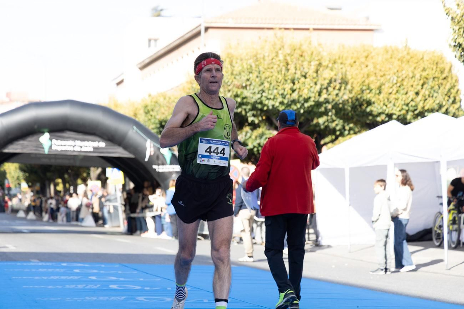 En imágenes: multitudinaria e histórica XXIX Media Maratón 'Ciudad de Jaén' y 10k en memoria de Paco Manzaneda (2)