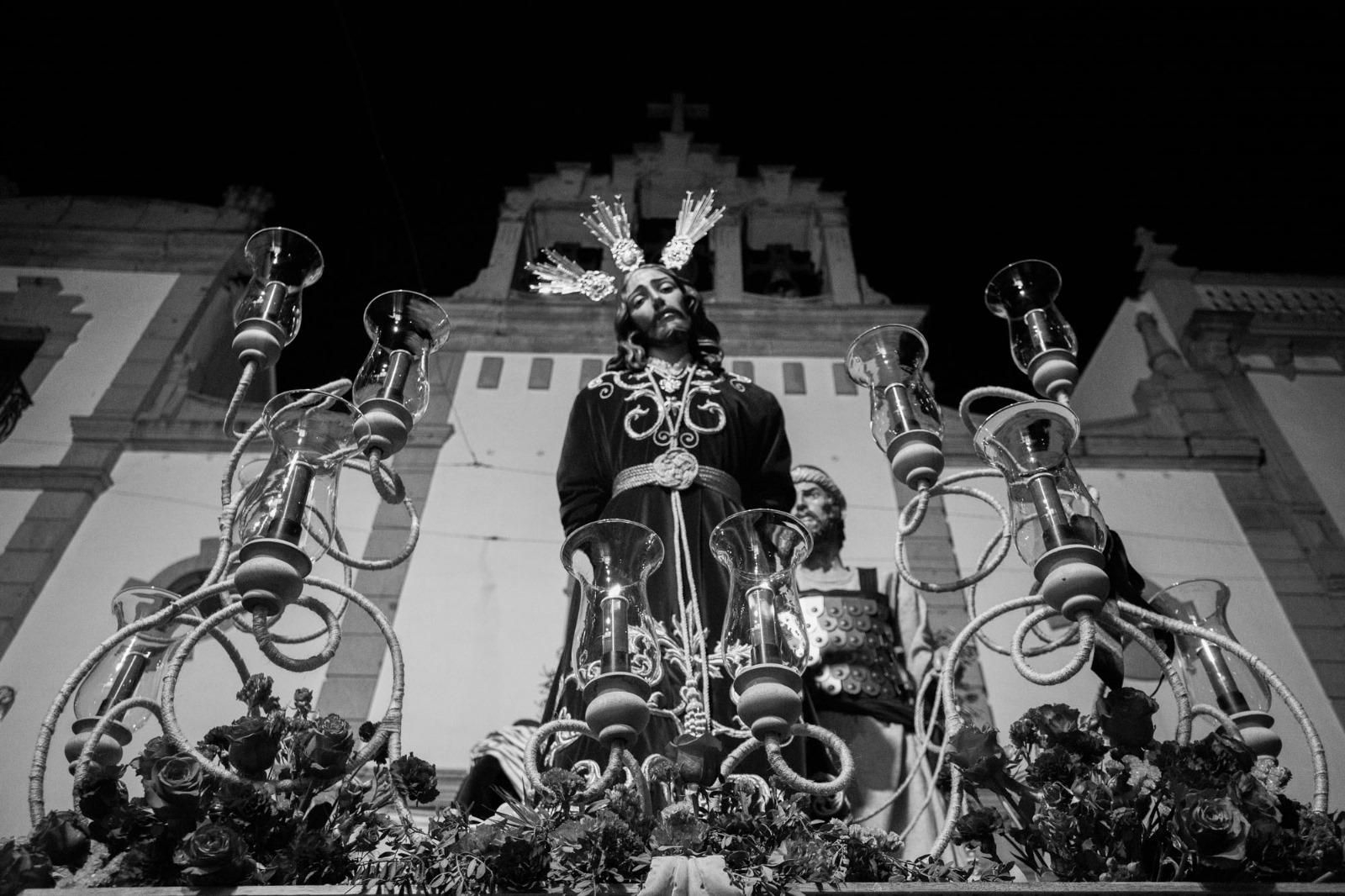 Lunes Santo en Villanueva de Córdoba: Las fotografías del Cautivo y la Virgen de la Paz