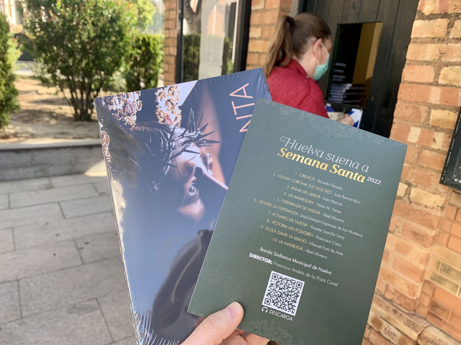 Tarjetón con el código QR