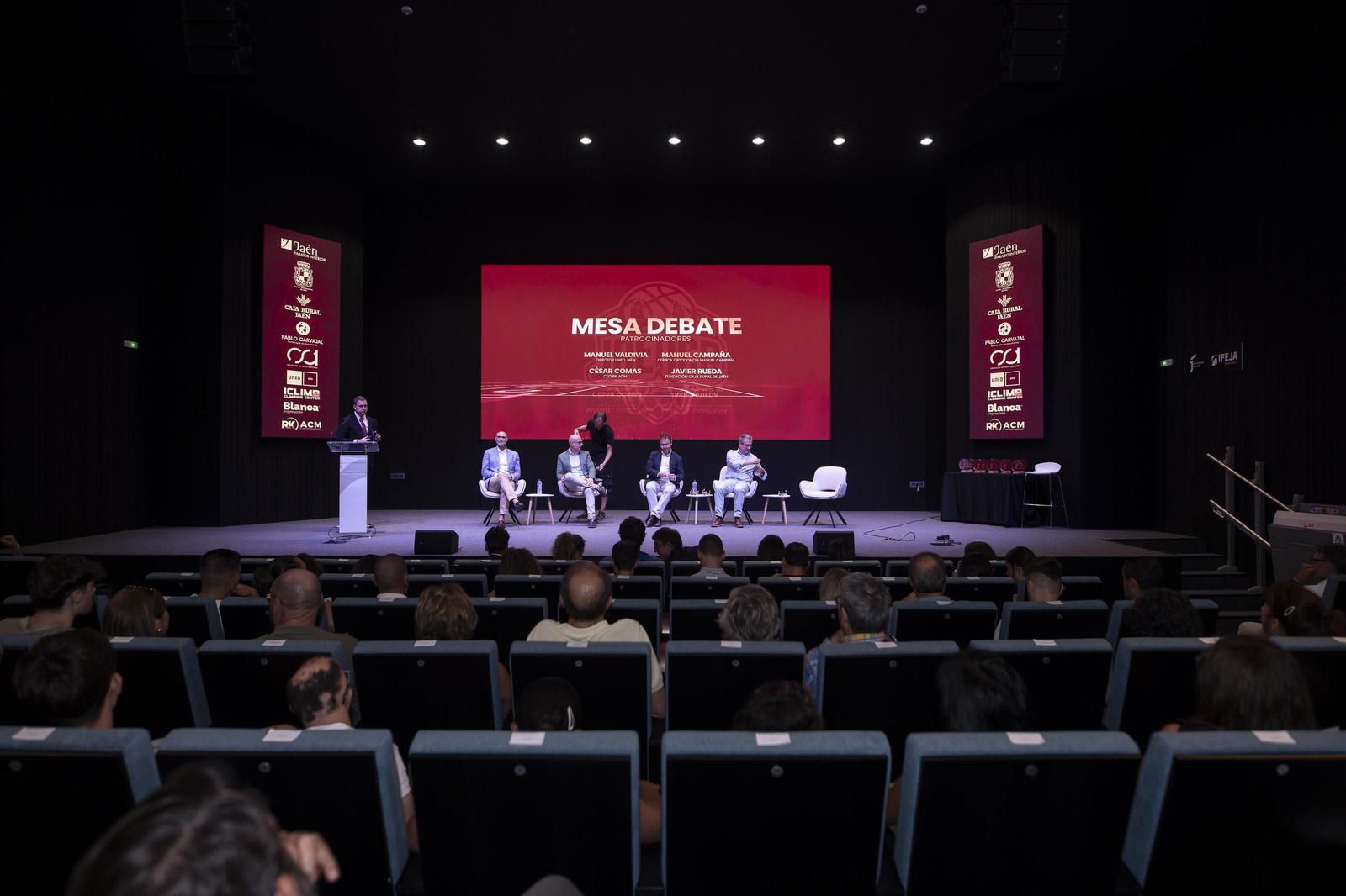 Valores y emoción en la IV Gala de Fomento del Baloncesto del Jaén CB, en imágenes