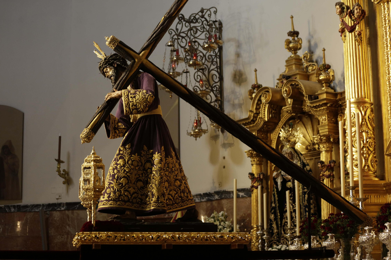 El Señor del Gran Poder en las andas.