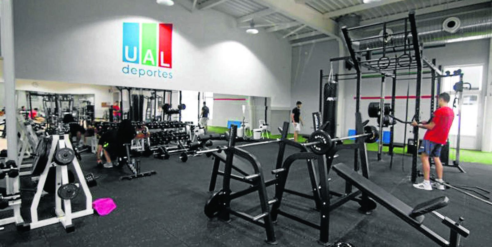 Sede del gimnasio del Centro Deportivo de UAL