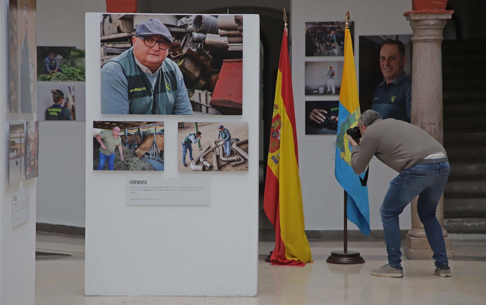 Fotos de la exposición fotográfica de la Guardia Civil en el Museo Municipal de Algeciras